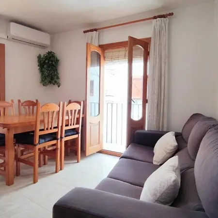Сasa de vacaciones Casa Castell Alojamiento Turistico En El Casco Antiguo De *