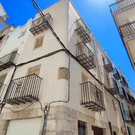 Сasa de vacaciones Casa Castell Alojamiento Turistico En El Casco Antiguo De *