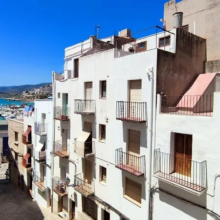 Casa Castell Alojamiento Turistico En El Casco Antiguo De Сasa de vacaciones *