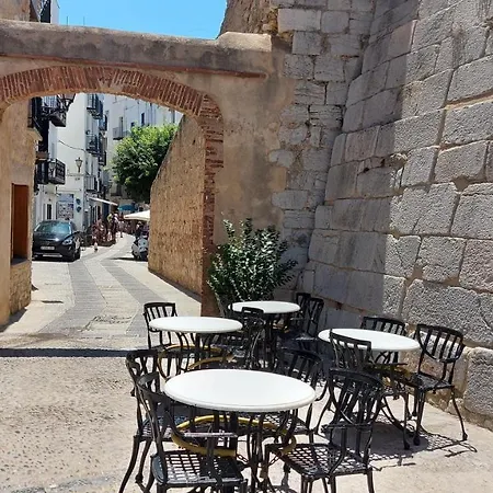Casa Castell Alojamiento Turistico En El Casco Antiguo De Сasa de vacaciones